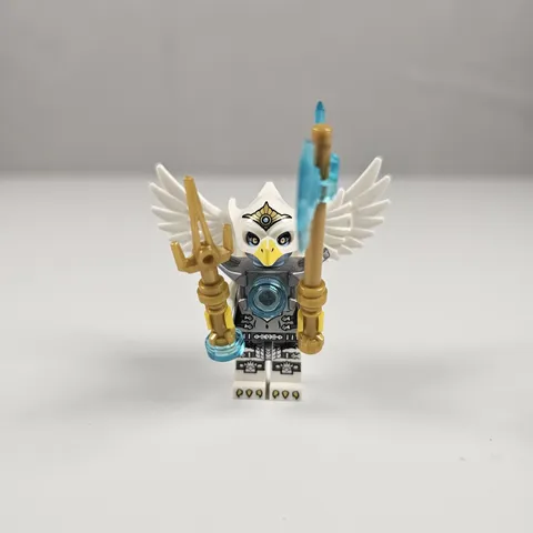 LEGO Legends of Chima Eris Eagle Tribe Minifigure w/ Wings & Weapons