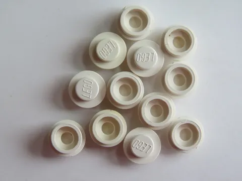 Lego White Round Circle 1x1 Plate Straight Stud Side Vintage 12 LEGO Lot 4242
