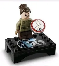 *NEW* LEGO Star Wars - Young Leia Minifigure - 75392 - 25th Anniversary Stand