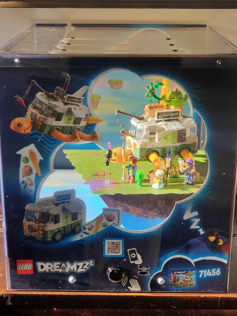LEGO Dreamzzz NEW light up store display 2023 71456