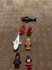 Used Lego Minifigure Lot Of 7 Ninja StarWars Sharks Castle and MEGATRON!!!!!