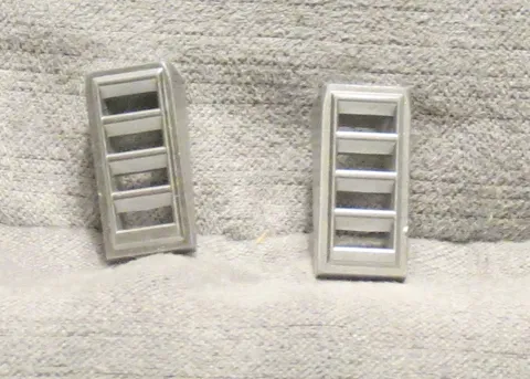 Lego lot of 2 Slope Pieces 2x1 with Grille in Metallic Silver No. 61409