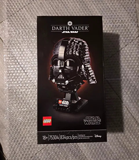 LEGO Star Wars Darth Vader Helmet 75304 834pcs 18+ Display Stand Included