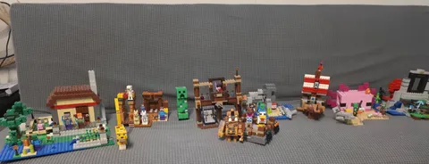 7 MINECRAFT LEGO SETS WITH BOOKS