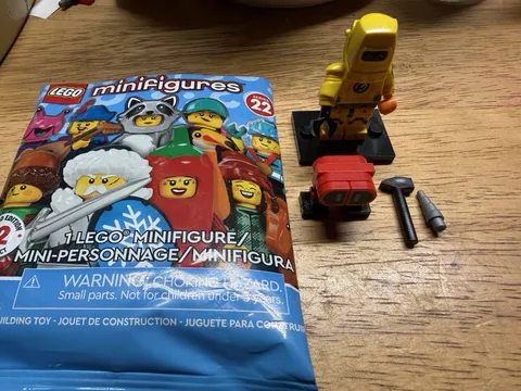 Lego Minifigures Series 22 71032 - Robot Repair Tech