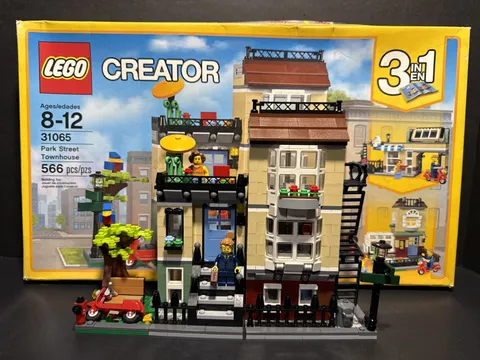 LEGO 31065 Creator Park Street Townhouse 566 pcs