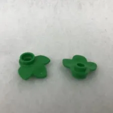 LEGO 32607 Bright Green Plant Plate, Round 1 x 1 with 3 Leaves (x2)