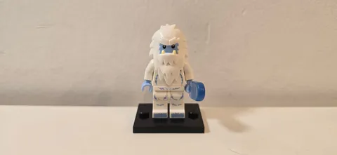 2013 Lego Series 11 - Yeti col170/col11-8 Minifig - Complete