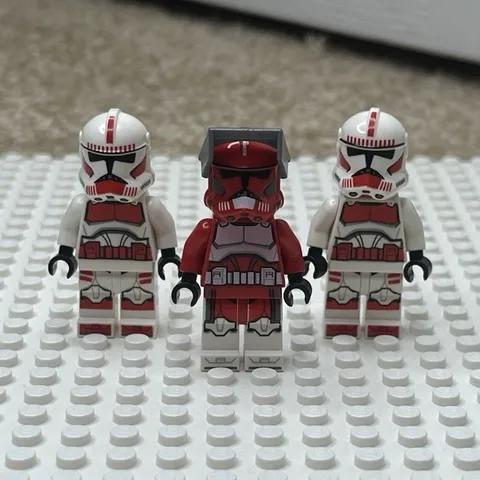 LEGO Star Wars The Clone Wars Clone Trooper Minifigure Lot of 3 Red/White