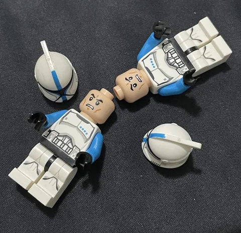 LEGO® Minifigure Star Wars sw0502 Clone Trooper Lieutenant (Phase 1) lot 2x