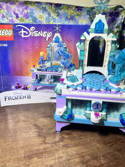 LEGO Disney Frozen II Elsa's Jewelry Box Creation (41168) 300 pcs 6+