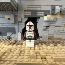 LEGO Star Wars Captain Minifigure from gunship