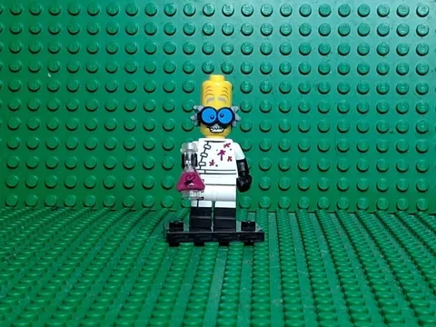 LEGO Monster Scientist Minifigure 71010 Monsters Series 14, New Sealed