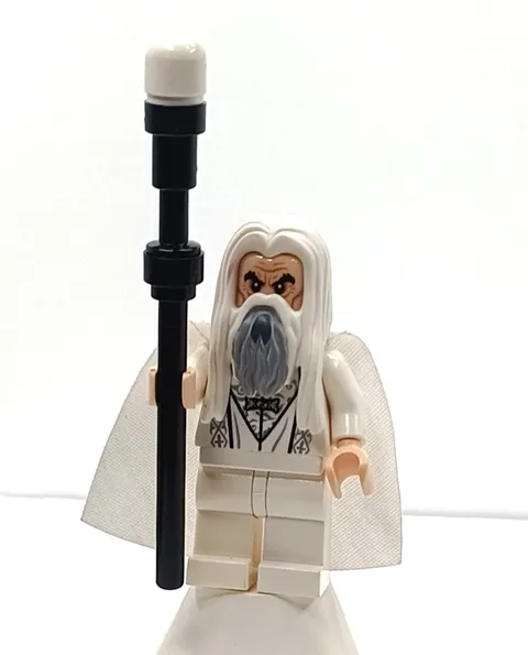 Lego Lord of the Rings Minifigure LOR058 Saruman with weapon