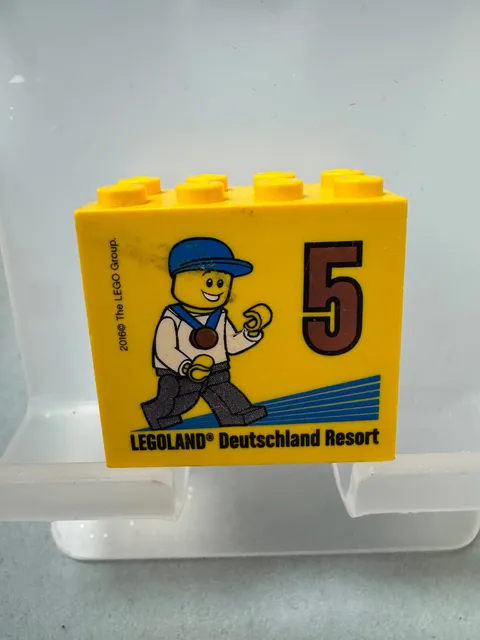 LEGO Collectible Brick Custom Brick 2x4x3 Yellow Legoland Resort No. 5 from 2016