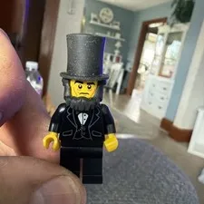 LEGO Minifigures Series 1 Abraham Lincoln Minifigure w/ Top Hat Black Suit