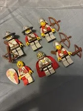 LEGO Kingdoms Minifigures Lot Of 6 30062 852921 7946 7948 Weapons Red Knights