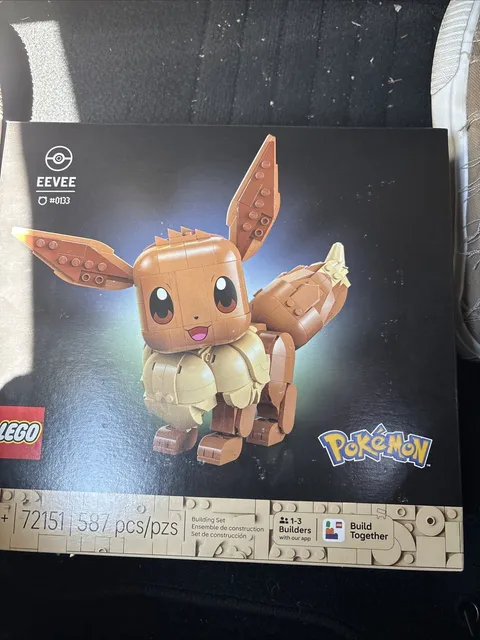 LEGO Pokémon Eevee Building Set 72151