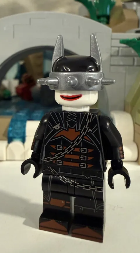 Lego DC Fortnite - 80sToyShop x Hades.Dc.Brick- Batman who Laughs Minifigure