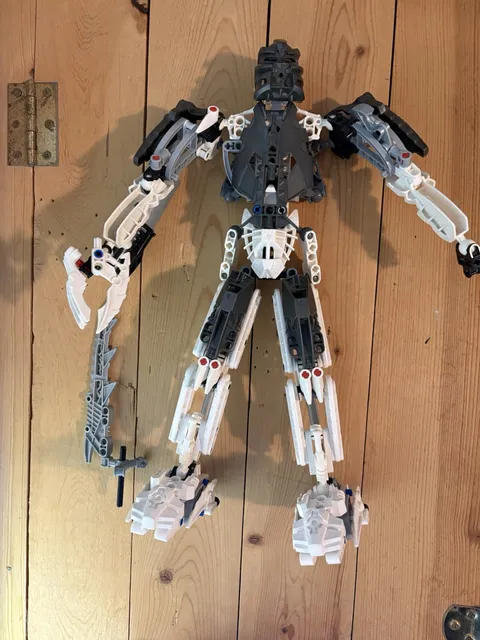 LEGO Bionicle Takanuva 8699 INCOMPLETE with 3 Zamor Spheres No Box