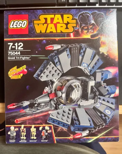 LEGO Star Wars 75044 Droid Tri-Fighter 262pcs Palpatine Buzz Droid New Sealed