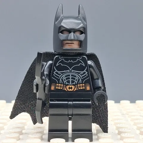 Lego Super Heroes Batman - Black Suit with Copper Belt Minifigure sh0781