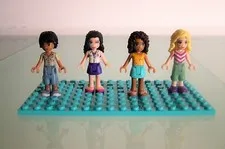 Lego Friends Minifigure X 4