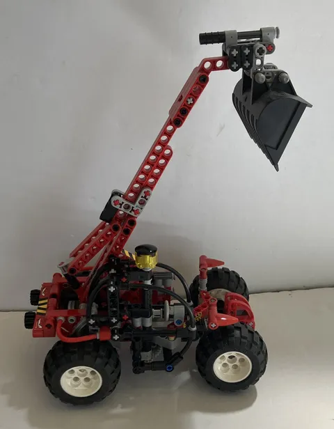 Lego Technic # 8283 Telehandler Front End Loader / Prebuilt