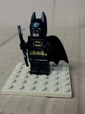 LEGO Batman Minifigure w/ Black Fabric Cape, Batarang, Plastic Figure