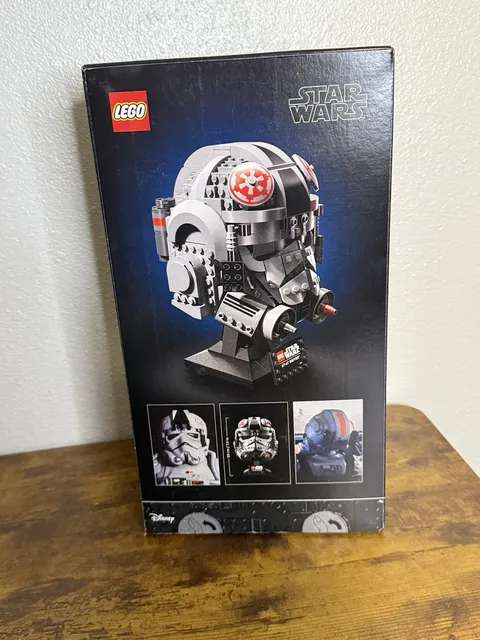 LEGO Star Wars: AT-AT Driver Helmet (75429) New Sealed