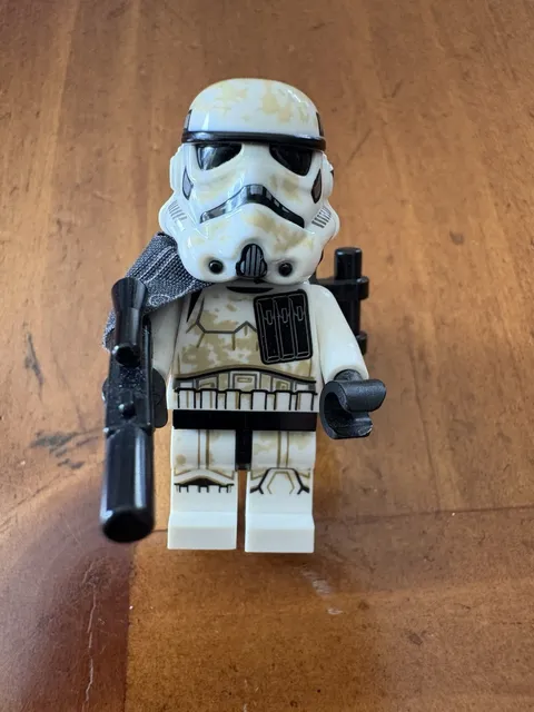 LEGO Star Wars Sandtrooper Minifigure Gray Pauldron Backpack Desert Stormtrooper