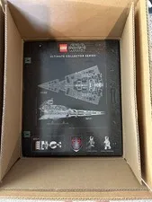 LEGO Star Wars 75252 Imperial Star Destroyer (UCS) Ultimate Collector Series NEW
