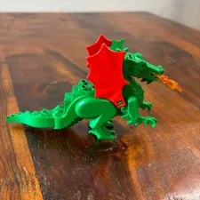 LEGO Castle Green Dragon Red Wings Trans-Orange Flame 6129c01 Vintage 1993
