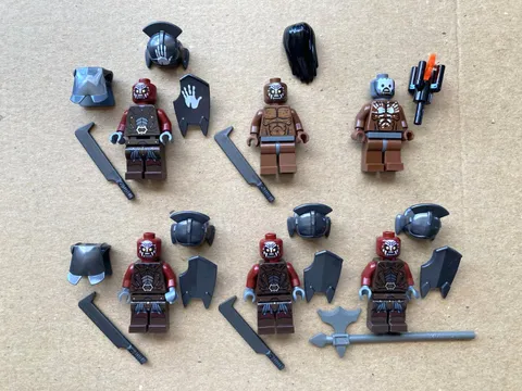 Lego The Lord of the Rings Minifigures Uruk-hai White Hand Berserker Lurtz