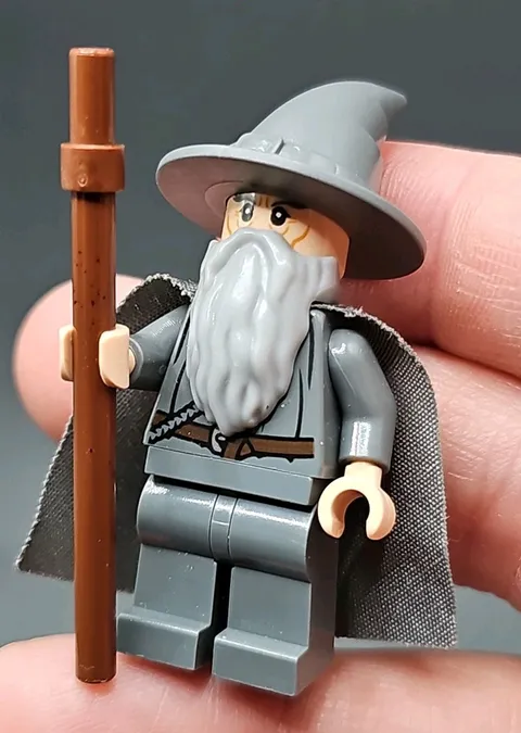 LEGO Gandalf The Grey Wizard Minifigure Dimensions dim001 Lord of the Rings LOTR