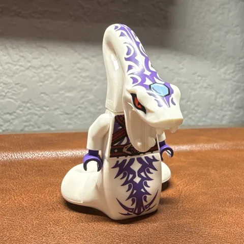 LEGO Ninjago Pythor P. Chumsworth Minifigure White Purple Snake njo131 70750