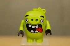 Authentic Lego Toy Angry Birds Piggy Minifigure 75824 Ang010