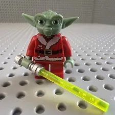 Santa Yoda Minifigure - LEGO Star Wars Cracks sw0358