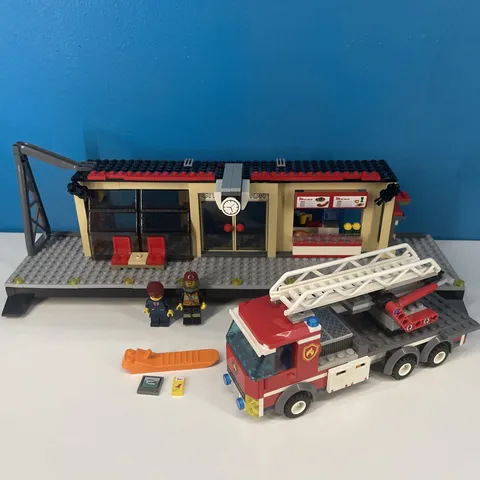 LEGO City: Train Station (60050)- And 6004 Fire Truck See Description