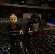 LEGO 7251 Star Wars Minifig 2-Pack: Anakin & Vader w/Saber, Cape & Helmet