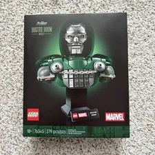 Doctor Doom Bust LEGO Marvel 76345 NEW Sealed IN HAND SHIPS IMMEDIATELY!!!