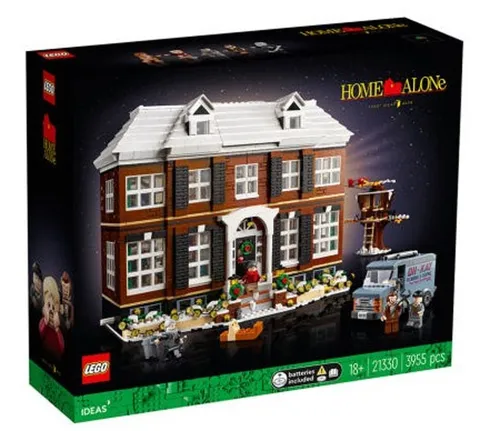 LEGO Ideas Home Alone 21330 Kevin's House Display Collector Set