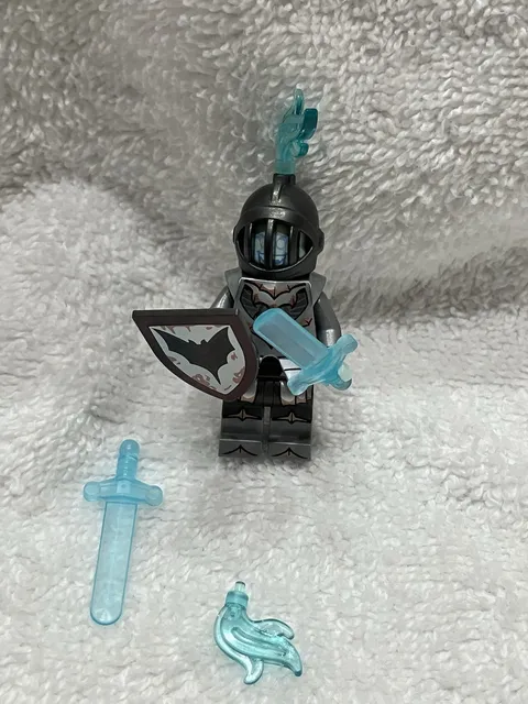 LEGO Minifigures Series 19 Fright Knight Minifigure Set 71025