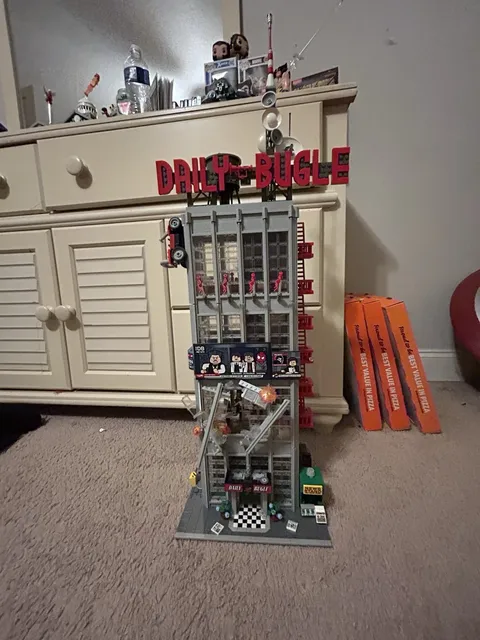 LEGO Marvel Super Heroes Daily Bugle Modular 76178