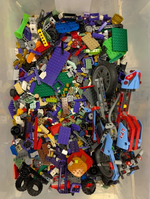 LEGO Bulk Lot 18lbs of Random Lego Pieces, Various Sets