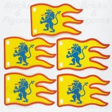 LEGO Lion Knights Flag Castle Part 8 x 5 Blue Lion Yellow Cloth 10305 100728 x 5
