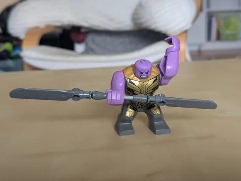 Lego Thanos Minifigure / Large Figure / Bigfig sh896 76266