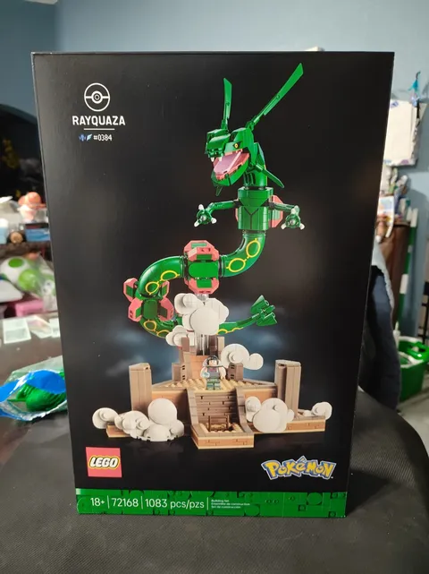 LEGO® Pokémon™ Rayquaza (72168) Pokèmon Center