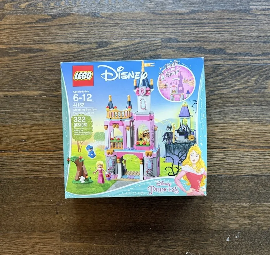 *RARE* LEGO Disney: Sleeping Beauty's Fairytale Castle (41152)NIB Sealed RETIRED