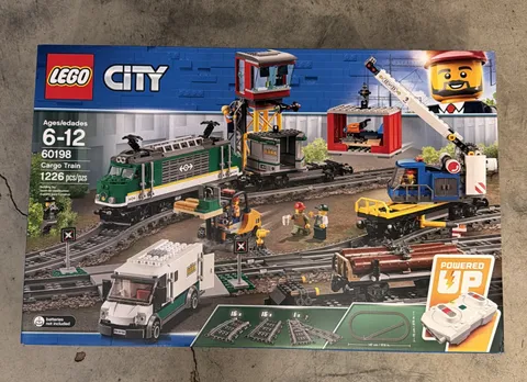 NEW LEGO City Cargo Train 60198 Remote Control Train Building Set Sealed Retired